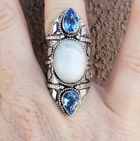 New Rainbow Moonstone & Blue Topaz 925 Silver Statement Ring. - Picture 2 of 12